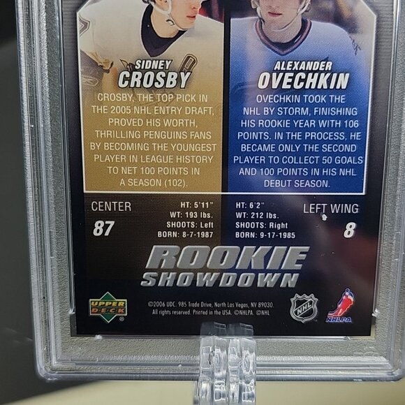 2005-06 Upper Deck - Rookie Showdown Alex Ovechkin, Sidney Crosby #SCAO PSA 9 - Picture 6 of 9